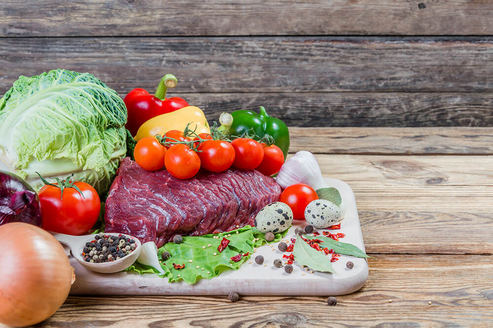 The Benefits of a Lower Carbohydrate Diet for Those with Hashimoto’s