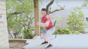 Squatting – Simple Tips for Good Form - still 02