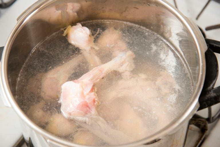 Bone Broth Diet Basics: Diet Benefits and Guidelines