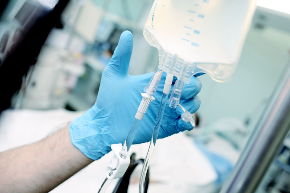 IV Vitamin Therapy: What Is It, And Does Research Back It?